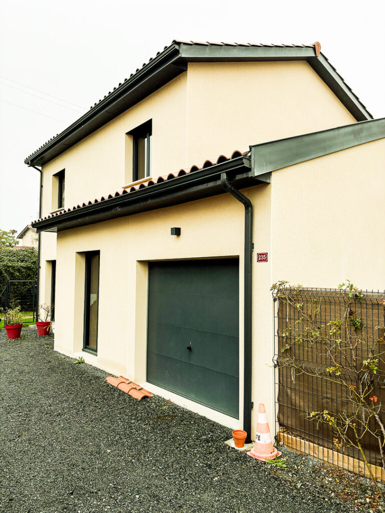 Carole et Guillaume - Maisons Axial - Lacenas - Rhône - Avant